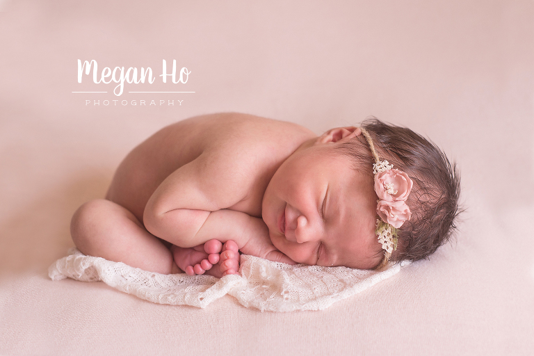 New Hampshire Newborn Photographer | Megan Ho Photography | www.meganhophotography.com